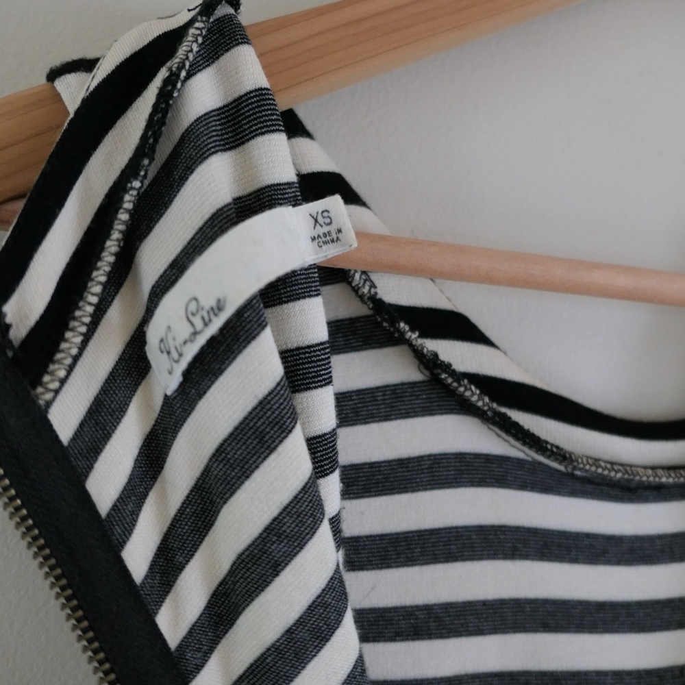 Madewell Duet Dress - Striped Black Cream - Sz XS - Picture 5 of 5